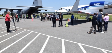 PHOTO - USAF Reserve WC-130J and the NOAA G-IV on display in Norfolk HAT May 2005